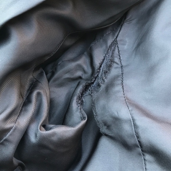 Roots 🇨🇦double breasted wool coat. - Picture 11 of 13